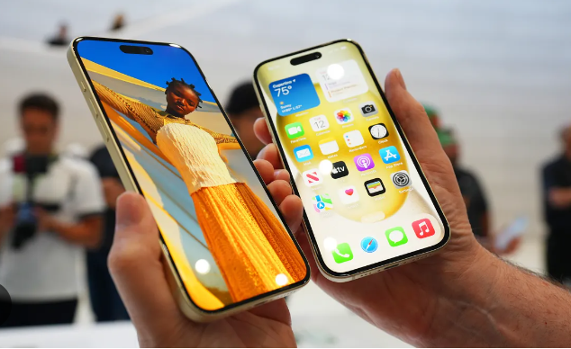 Apple Iphone 15 vs Iphone 15 Plus